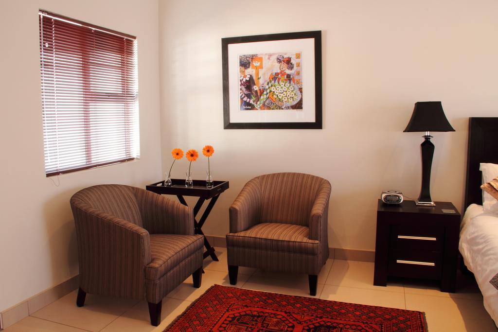 Presidensie Guest Rooms Potchefstroom Exterior photo